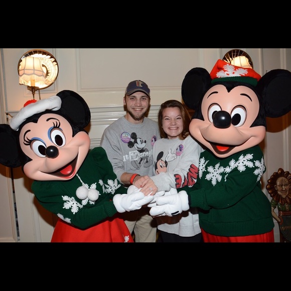 Meet your Posher, Ashley - Picture 3 of 3